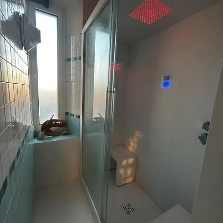 Design Isola Apartment